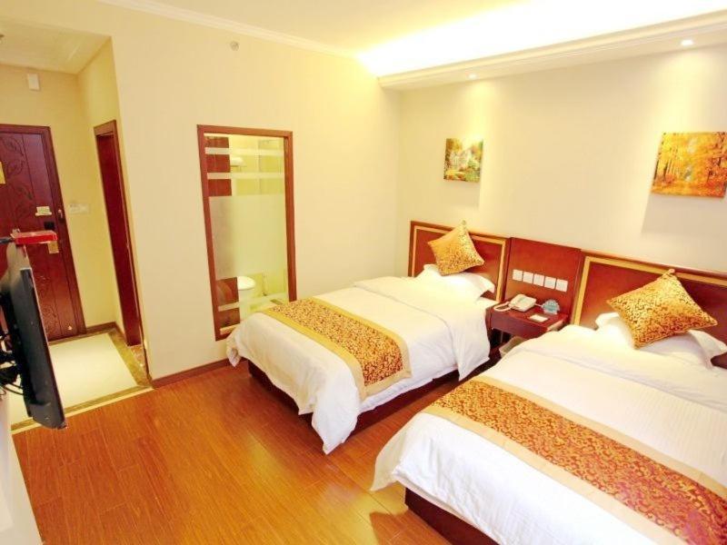 Greentree Inn Shanghai Hongqiao Metro Station Express Hotel Exteriér fotografie