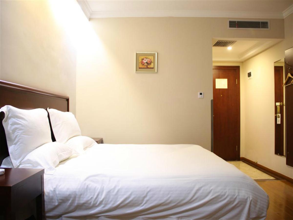 Greentree Inn Shanghai Hongqiao Metro Station Express Hotel Exteriér fotografie